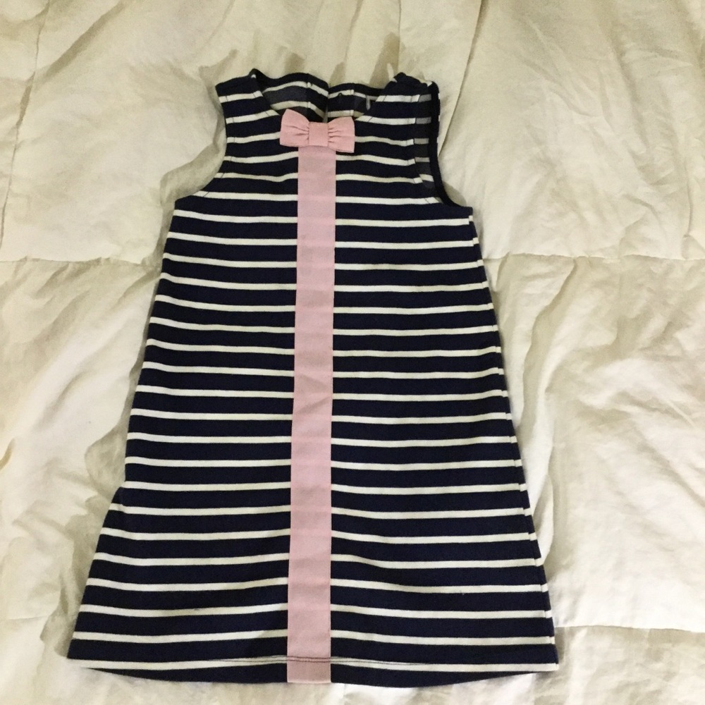 Adorable dress. Super cute!